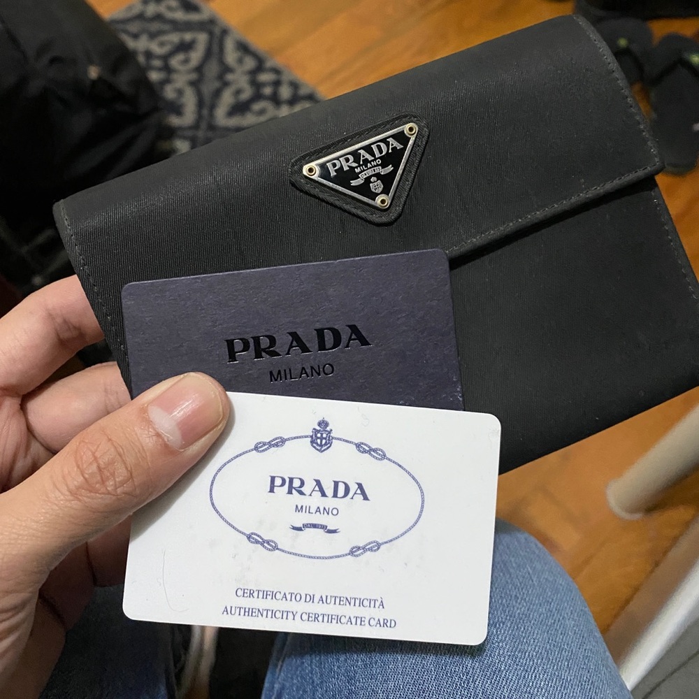 Preloved Prada Tessuto Saffiano Wallet